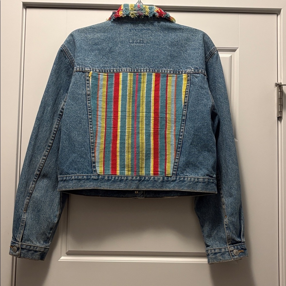 Upcycled Denim Jacket Handmade with Colorful Knit Collar And Back size M. - Picture 3 of 9